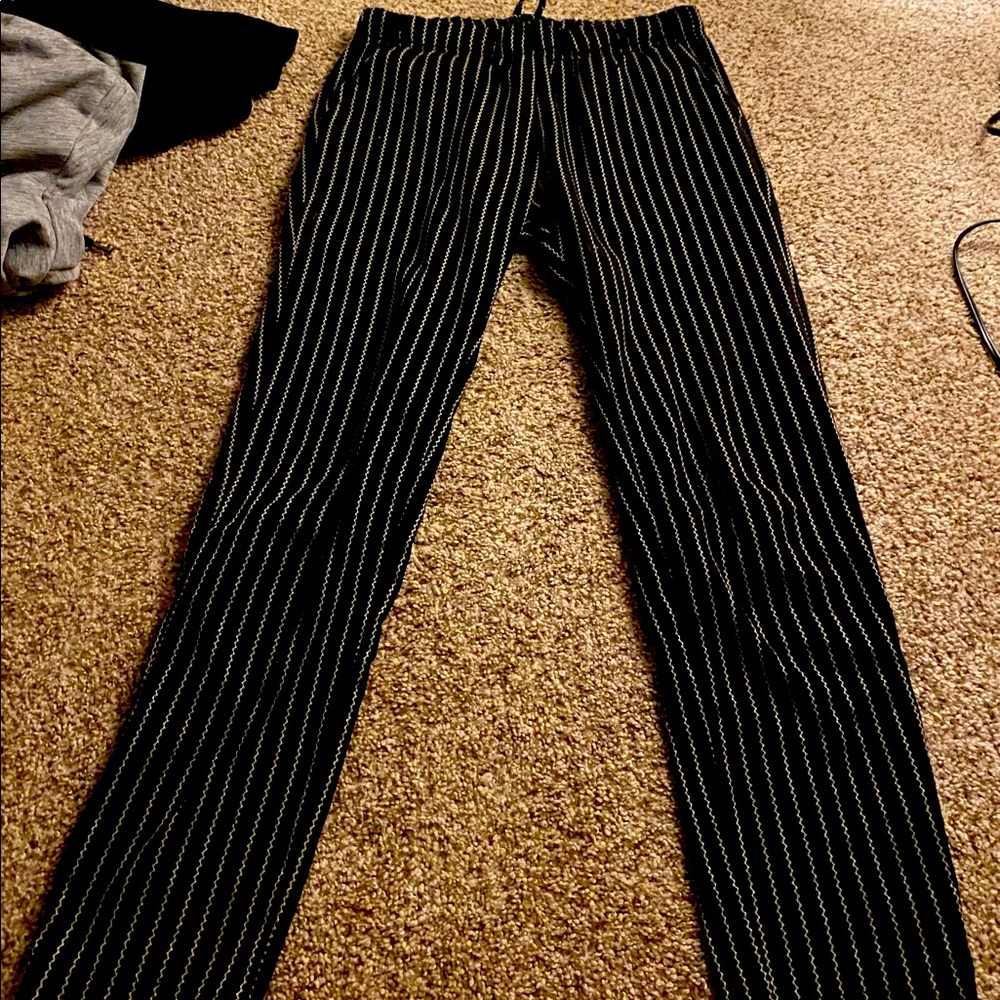 Brand: GGD, Size: M, Color: Black/White